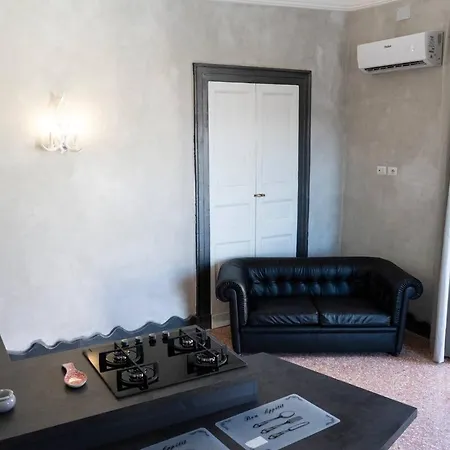 Palazzo Vitiello Apartment Boscotrecase